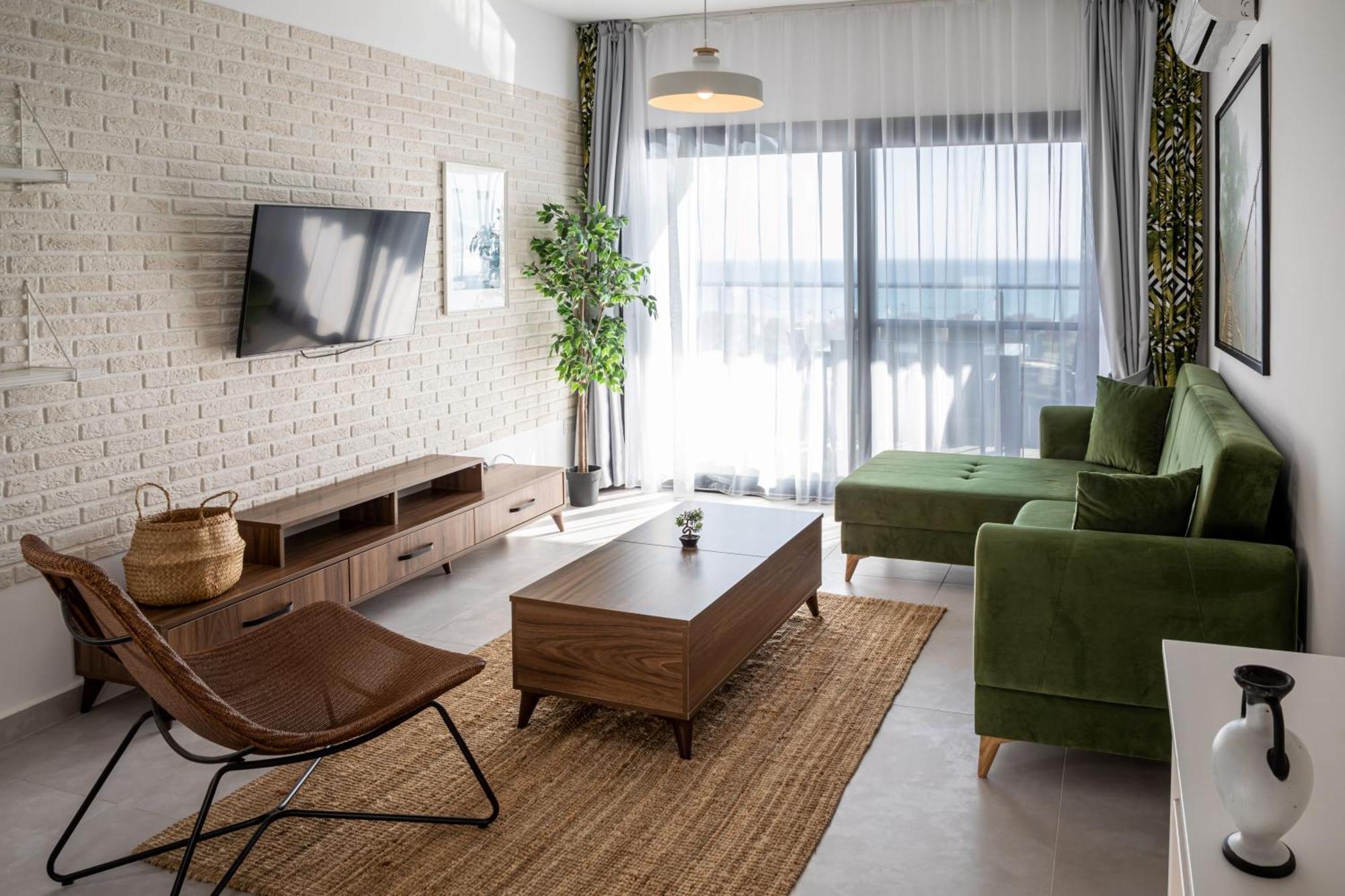 Caesar Blue Seaside Luxury Apartment *